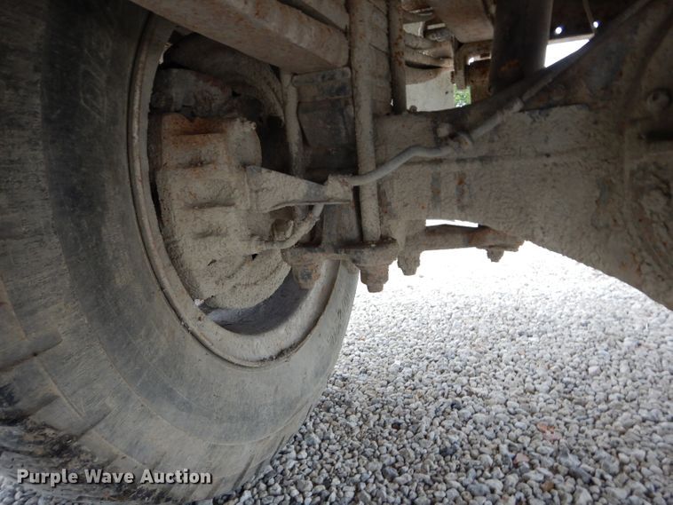 image for item DI8269 1994 Chevrolet Kodiak  dump truck