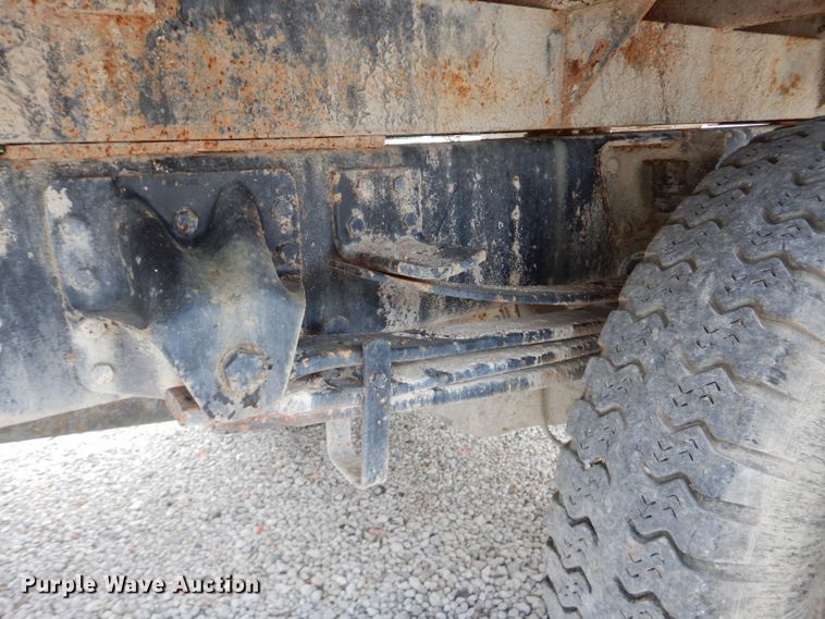 image for item DI8269 1994 Chevrolet Kodiak  dump truck