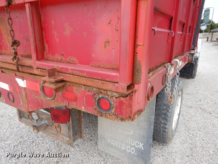 image for item DI8269 1994 Chevrolet Kodiak  dump truck
