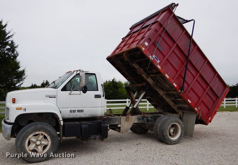 image for item DI8269 1994 Chevrolet Kodiak  dump truck