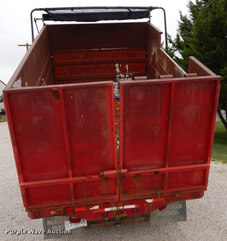 image for item DI8269 1994 Chevrolet Kodiak  dump truck