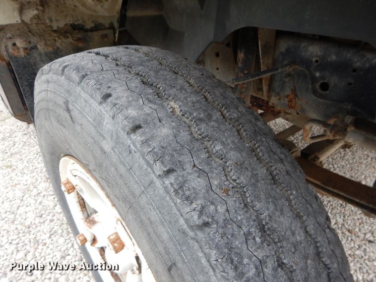 image for item DI8269 1994 Chevrolet Kodiak  dump truck