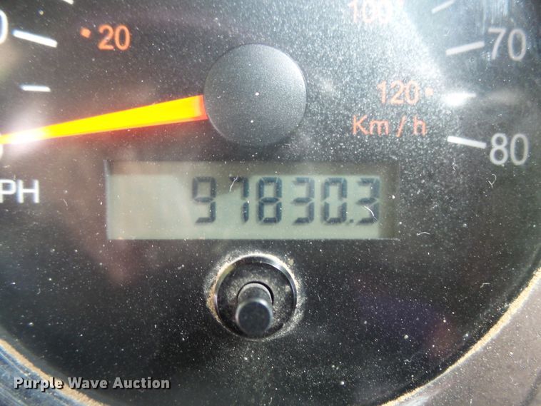 image for item DX9235 2006 Kenworth T600  semi truck