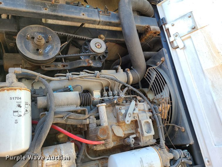 image for item EL9905 1999 Utility refrigerated van trailer