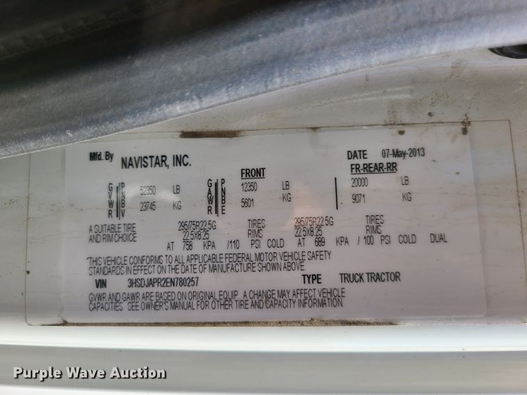 image for item EL9975 2014 International ProStar  semi truck