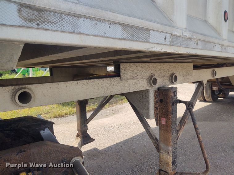 image for item EQ9412 2013 Kruz end dump trailer