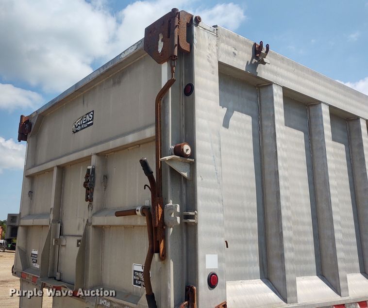 image for item EQ9412 2013 Kruz end dump trailer