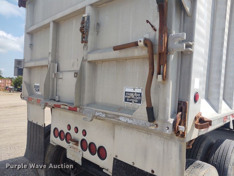 image for item EQ9412 2013 Kruz end dump trailer