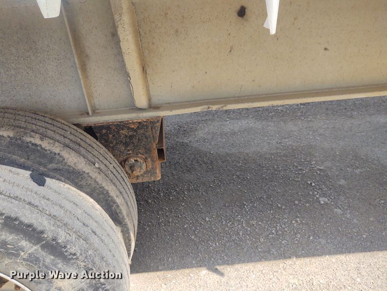 image for item EQ9412 2013 Kruz end dump trailer