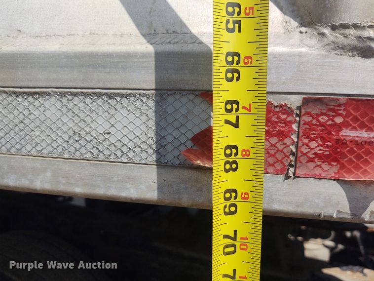 image for item EQ9412 2013 Kruz end dump trailer