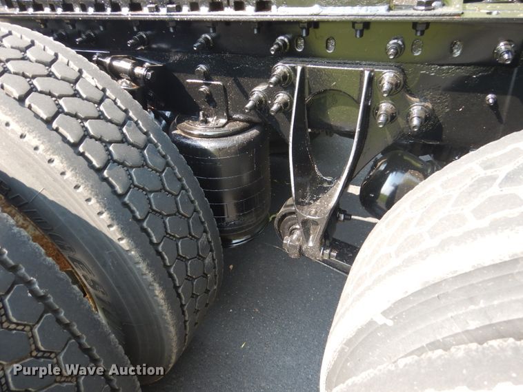 image for item FT9124 2015 International ProStar  semi truck