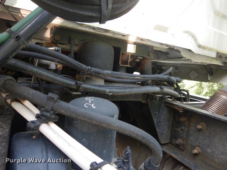 image for item FT9124 2015 International ProStar  semi truck