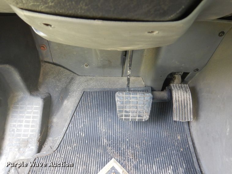 image for item FT9124 2015 International ProStar  semi truck