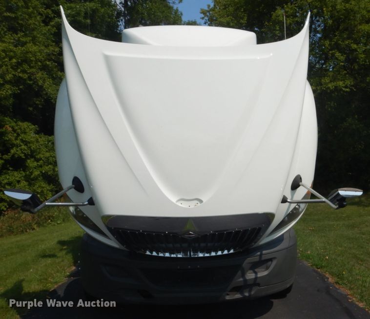 image for item FT9124 2015 International ProStar  semi truck