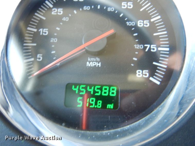 image for item GM9096 2007 Kenworth T800  flat dump bed truck