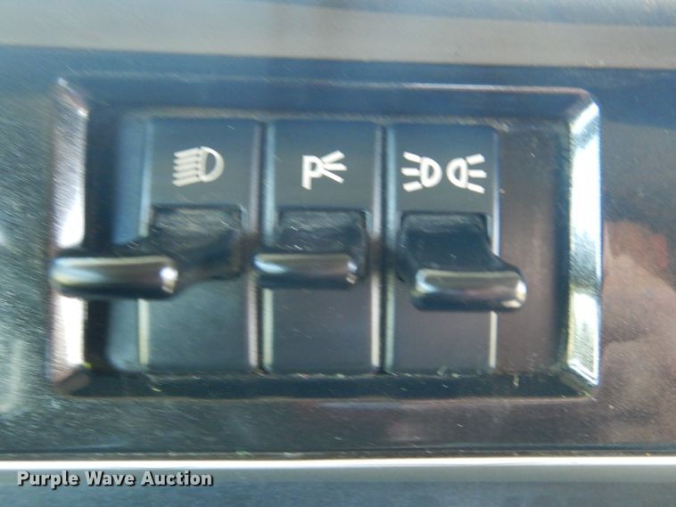 image for item GM9096 2007 Kenworth T800  flat dump bed truck