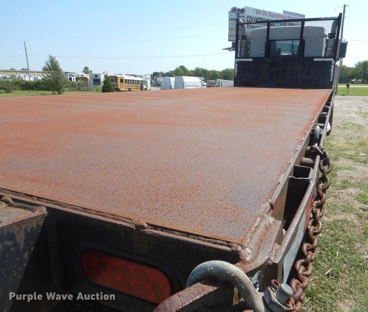 image for item GM9096 2007 Kenworth T800  flat dump bed truck