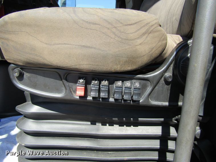 image for item GQ9084 2012 Volvo VNL630  semi truck