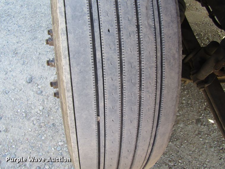 image for item GQ9084 2012 Volvo VNL630  semi truck