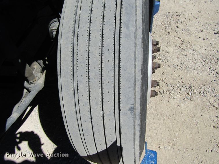 image for item GQ9084 2012 Volvo VNL630  semi truck