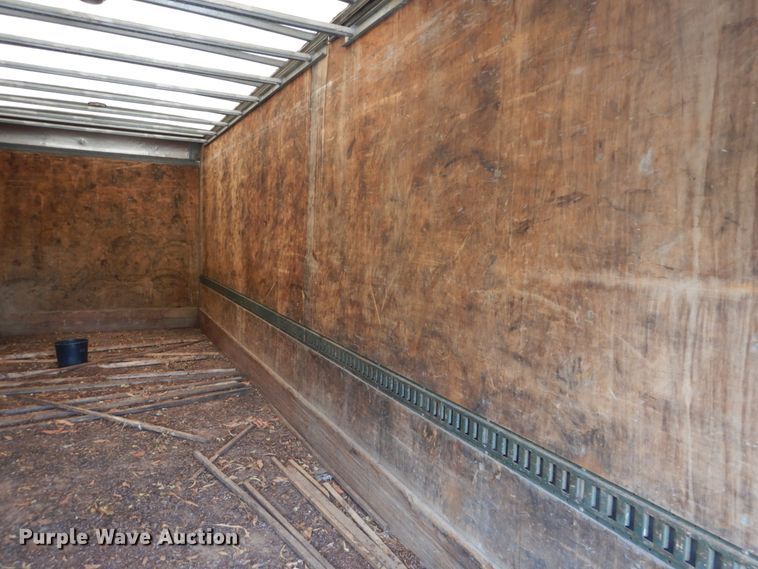 image for item GR9718 2004 Ford F650 Super Duty XLT  box truck