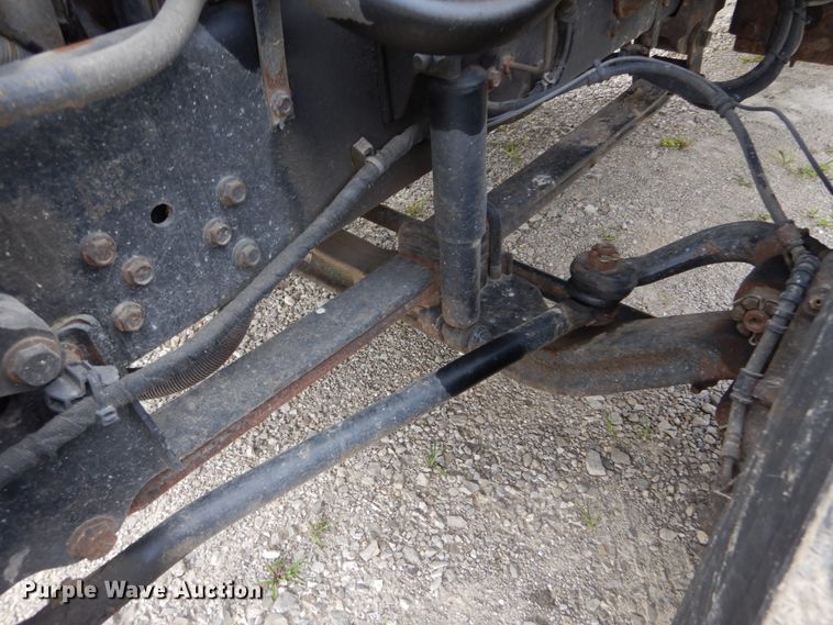 image for item GR9718 2004 Ford F650 Super Duty XLT  box truck