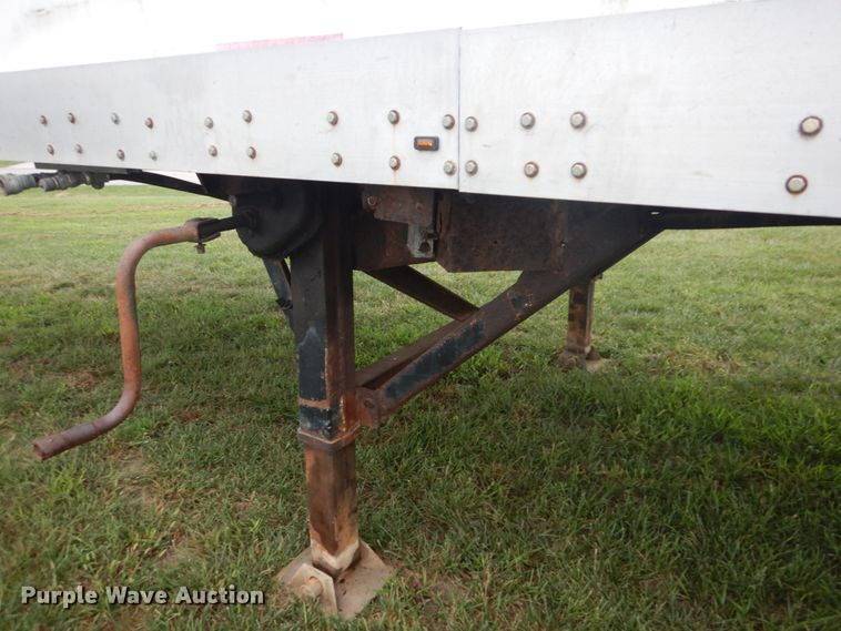 image for item GR9803 1987 Wilkens 0K2A53JC0BX walking floor trailer