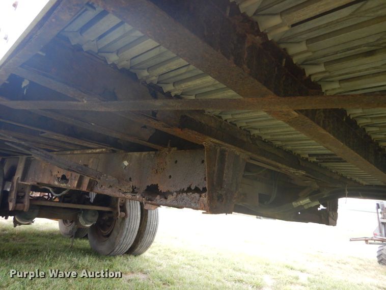 image for item GR9803 1987 Wilkens 0K2A53JC0BX walking floor trailer