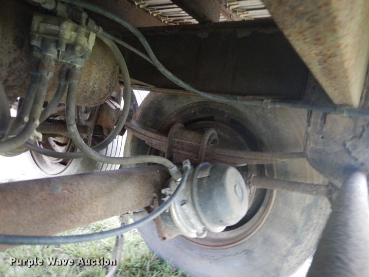 image for item GR9803 1987 Wilkens 0K2A53JC0BX walking floor trailer