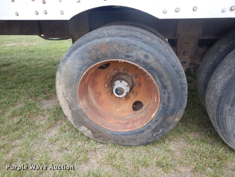 image for item GR9803 1987 Wilkens 0K2A53JC0BX walking floor trailer