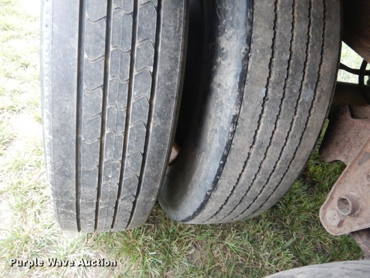 image for item GR9803 1987 Wilkens 0K2A53JC0BX walking floor trailer