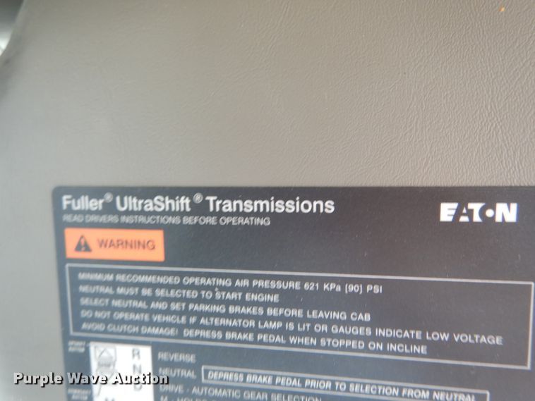 image for item GV9101 2011 International ProStar Premium  semi truck