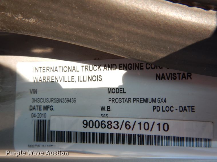 image for item GV9101 2011 International ProStar Premium  semi truck