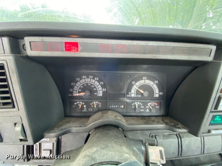 image for item HA9601 1996 Chevrolet Kodiak C6500  semi truck