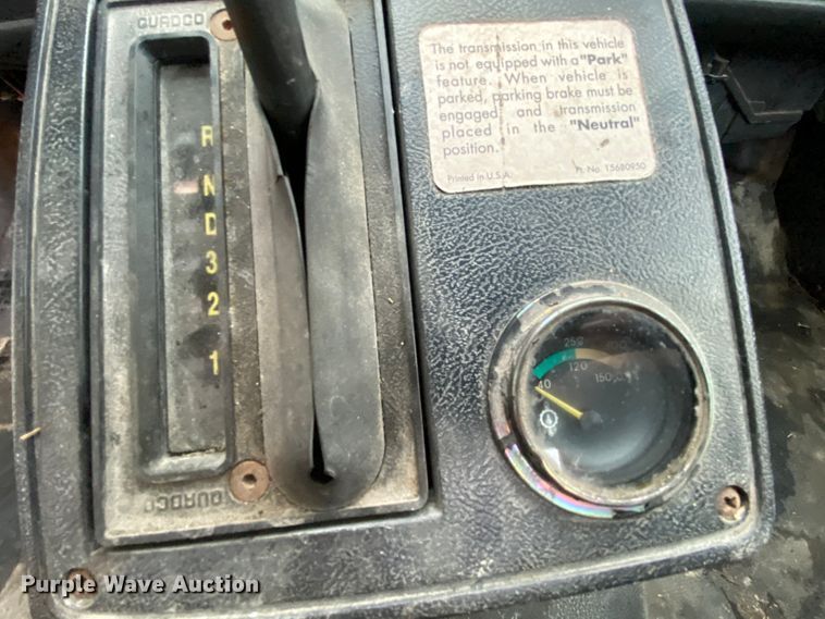 image for item HA9601 1996 Chevrolet Kodiak C6500  semi truck