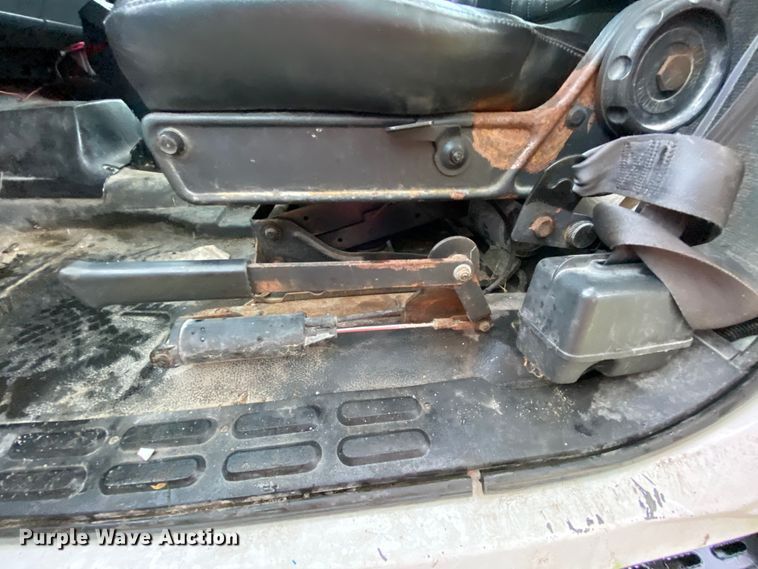 image for item HA9601 1996 Chevrolet Kodiak C6500  semi truck