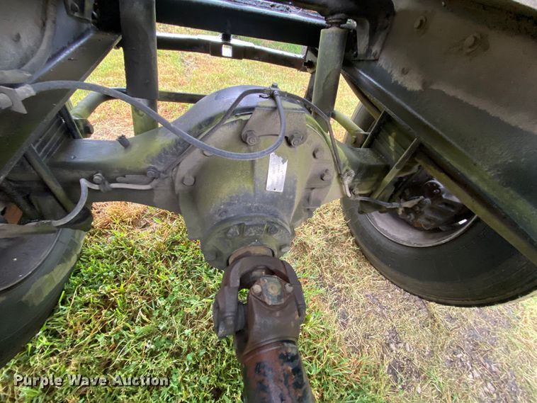 image for item HA9601 1996 Chevrolet Kodiak C6500  semi truck