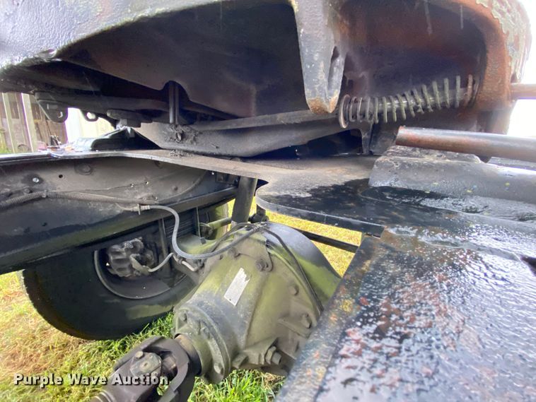 image for item HA9601 1996 Chevrolet Kodiak C6500  semi truck