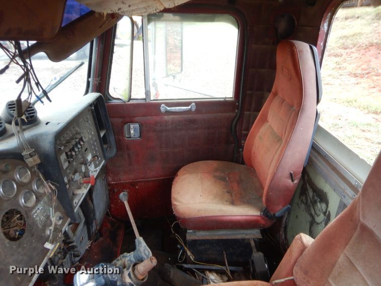 image for item HB9488 Peterbilt 359 truck cab and hood