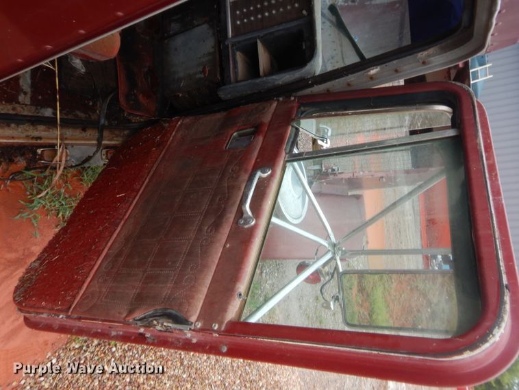 image for item HB9488 Peterbilt 359 truck cab and hood