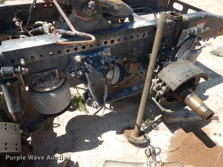 image for item HC9083 2007 Freightliner Columbia 120  semi truck