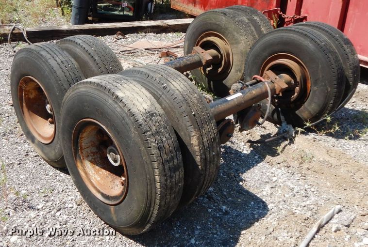 image for item HJ9548 (2) axles