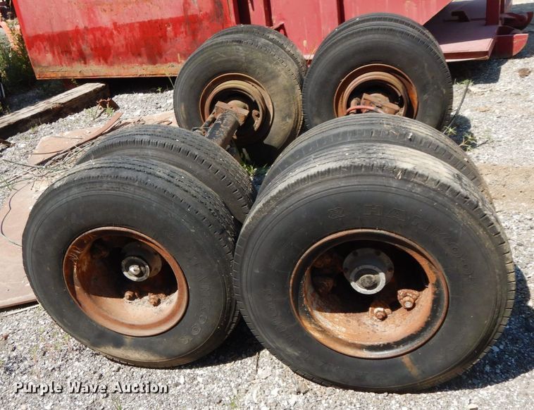 image for item HJ9548 (2) axles