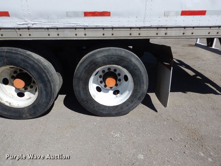 image for item HM9605 2000 Wabash dry van trailer