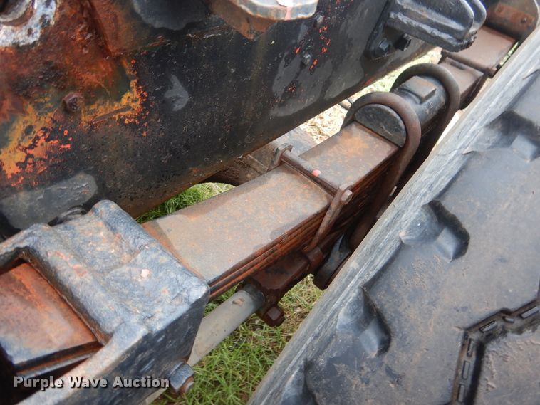 image for item HV9175 1975 Peterbilt 359M  semi truck