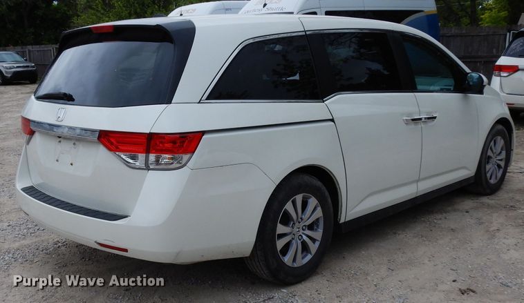 image for item DF4011 2017 Honda Odyssey  van