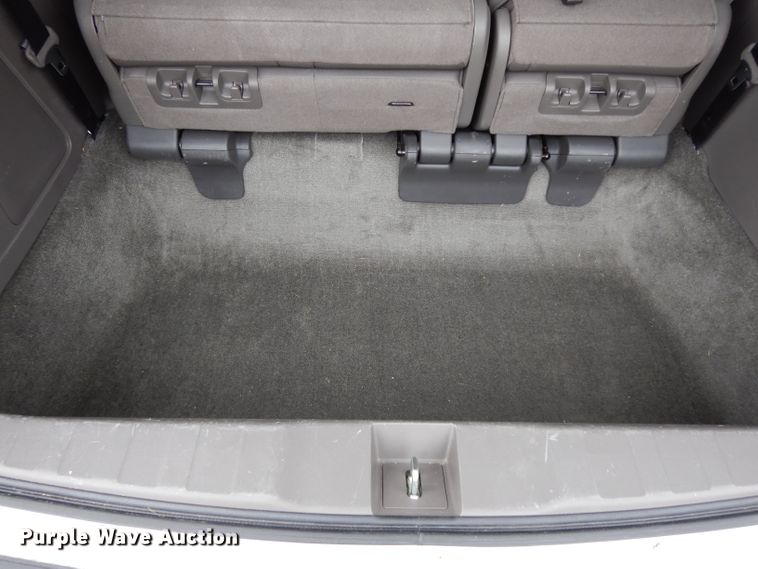 image for item DF4011 2017 Honda Odyssey  van