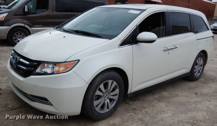 image for item DF4012 2017 Honda Odyssey  van