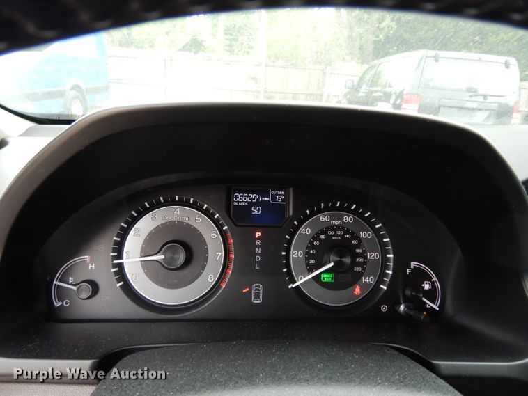 image for item DF4012 2017 Honda Odyssey  van