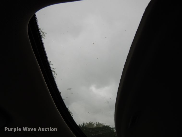 image for item DF4012 2017 Honda Odyssey  van